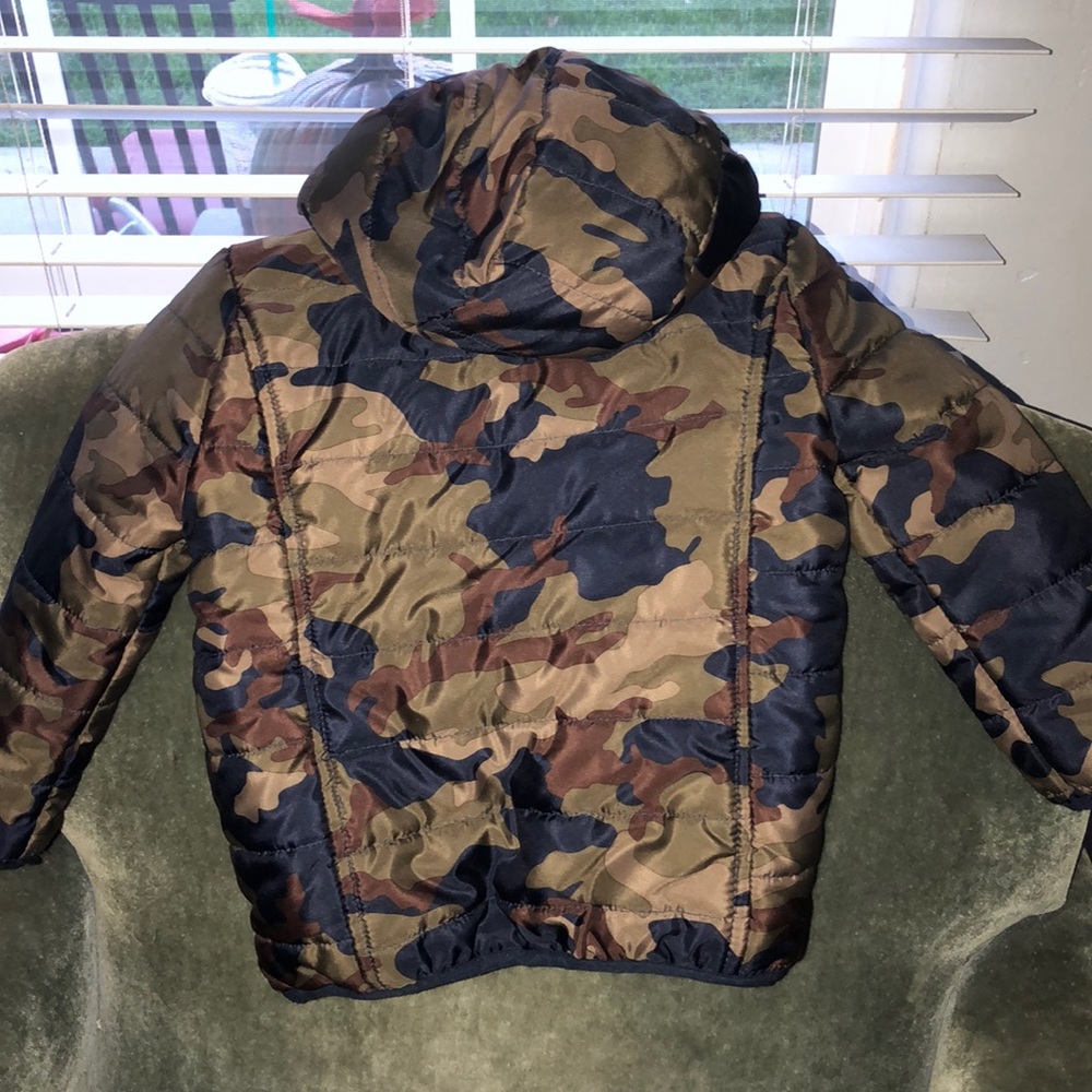 Jacket - Picture 3 of 3